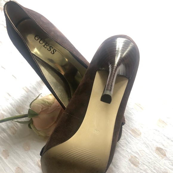 NWOT Brown Guess Suede Open Toe with Buckle Heels - Picture 7 of 8